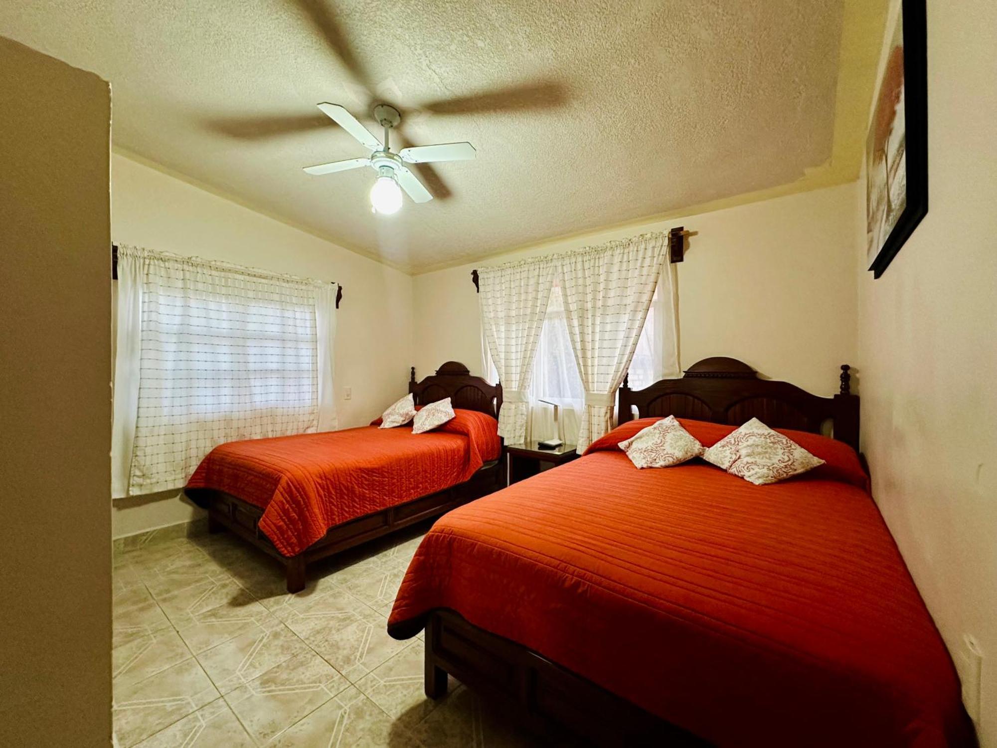 Hotel Monarca Tlalpujahua de Rayón Esterno foto