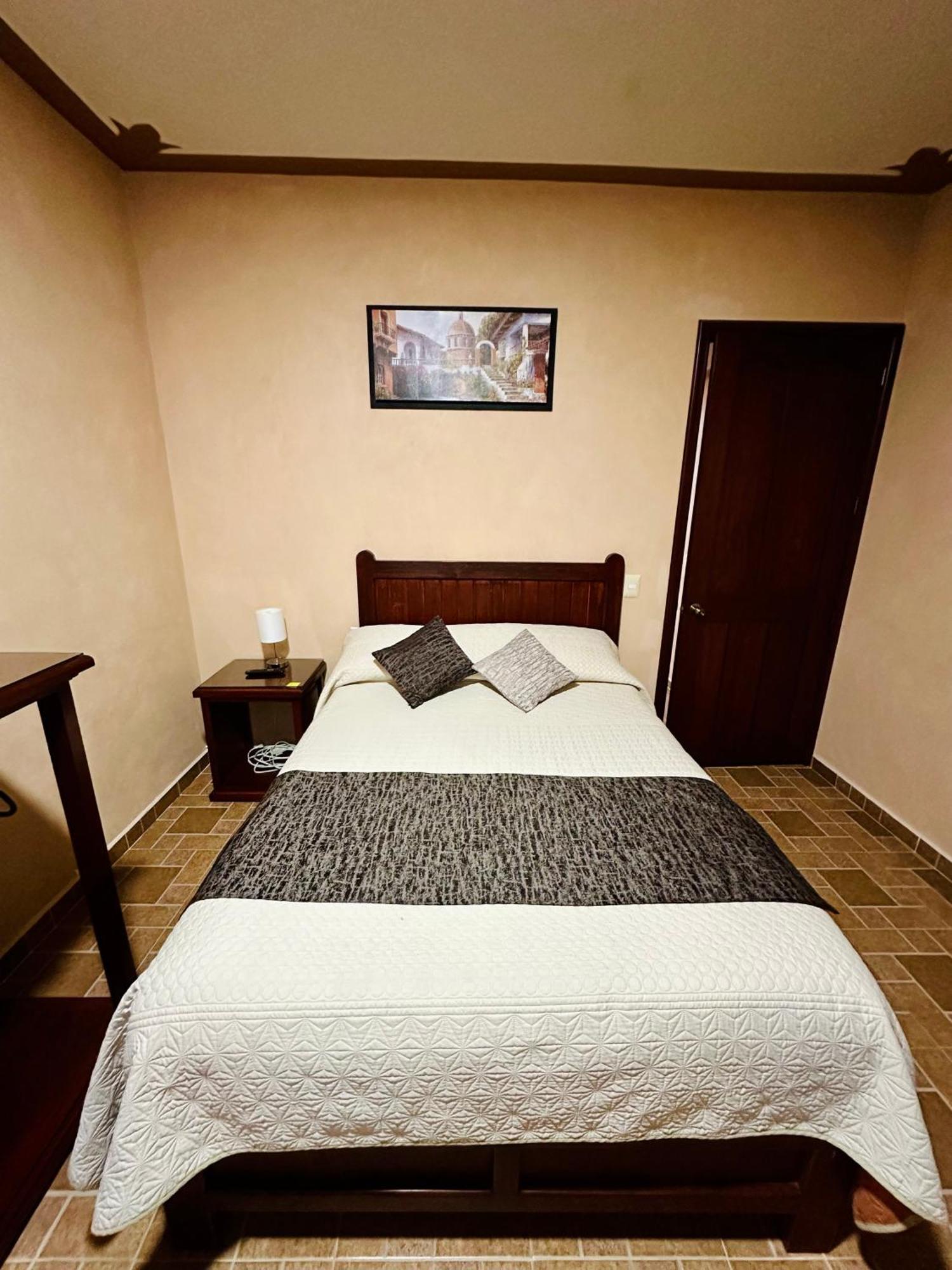 Hotel Monarca Tlalpujahua de Rayón Esterno foto