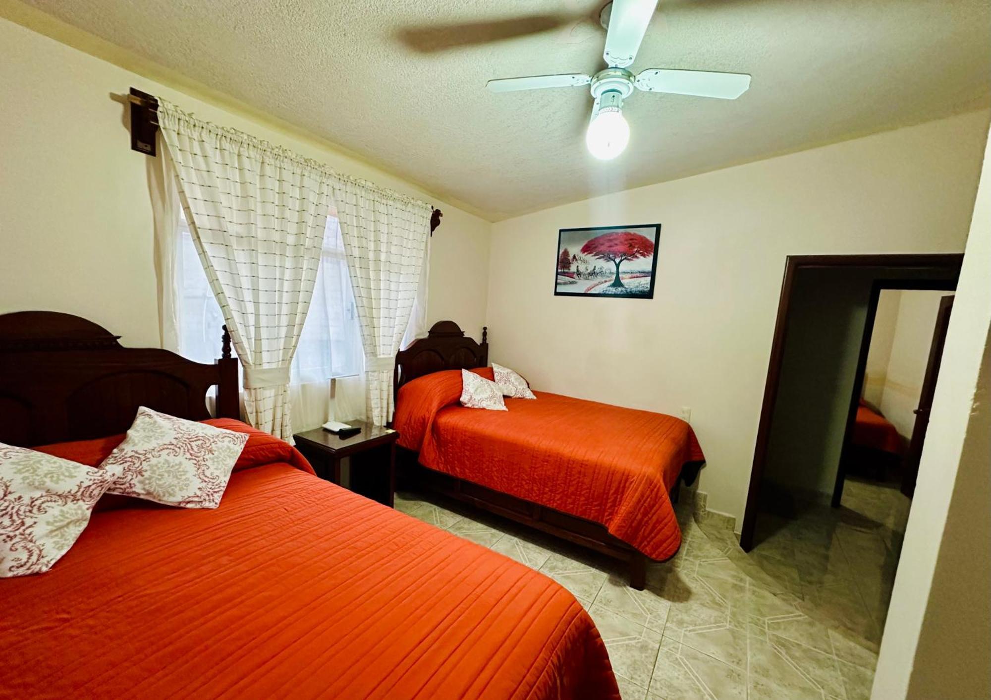 Hotel Monarca Tlalpujahua de Rayón Esterno foto